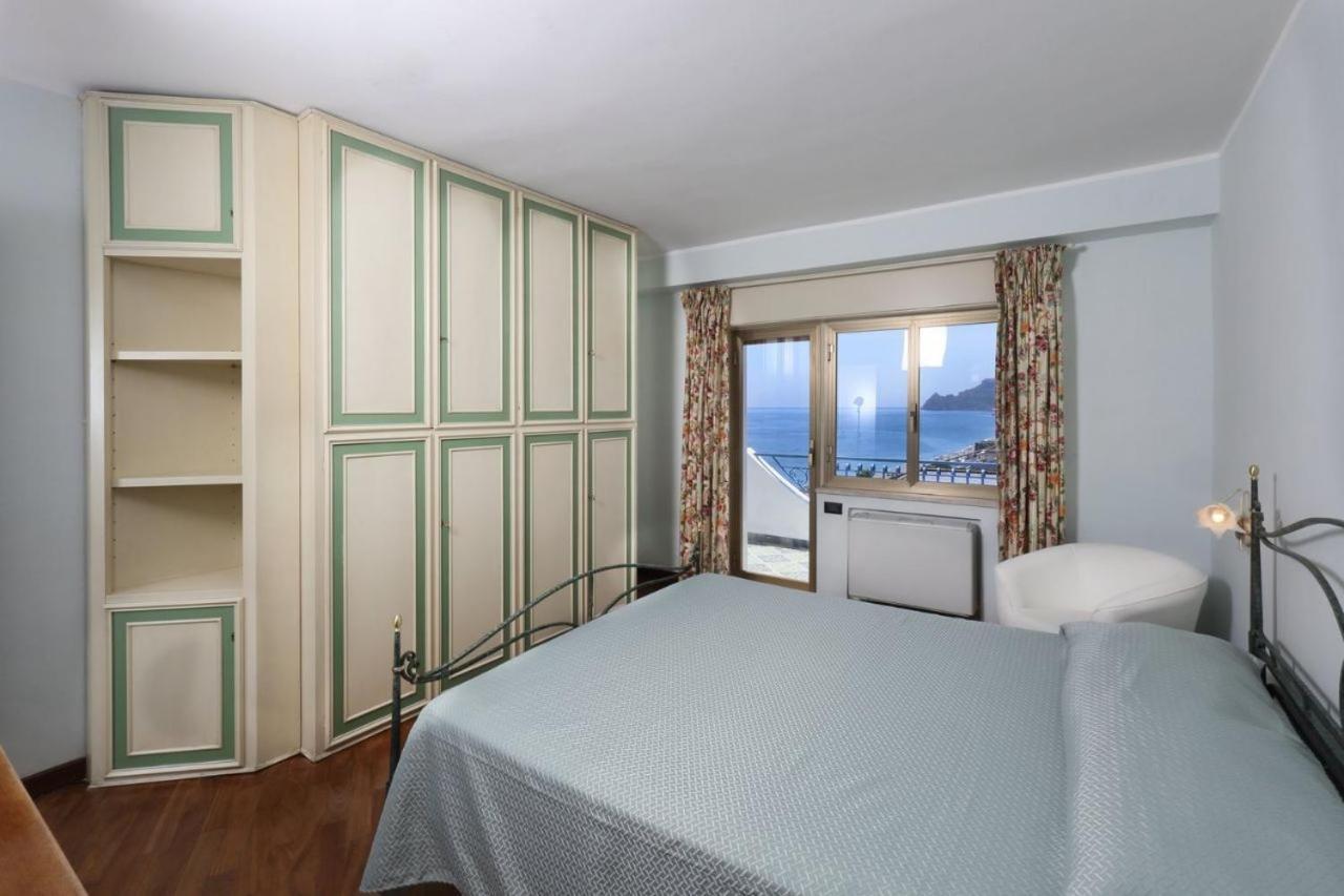 Apartmán Il Cavalluccio Marino Santa Teresa Di Riva Exteriér fotografie