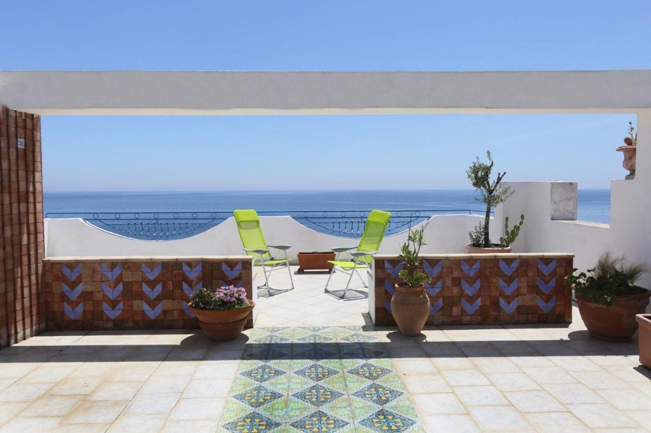 Apartmán Il Cavalluccio Marino Santa Teresa Di Riva Exteriér fotografie