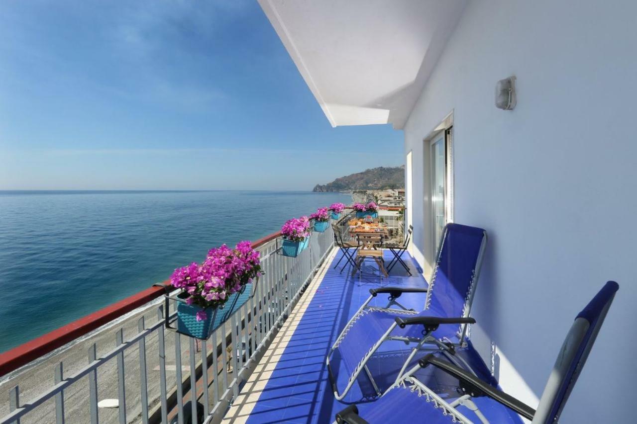 Apartmán Il Cavalluccio Marino Santa Teresa Di Riva Exteriér fotografie